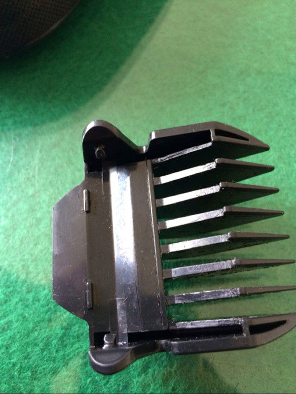 利力9555限位卡尺无线充电理发器定位梳限发理发理发器