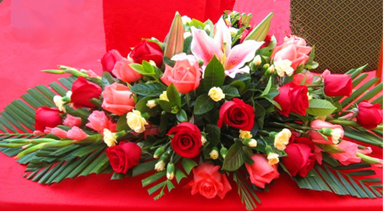 鲜花台花成都同城配送演讲讲台会议桌签到司仪商务用花