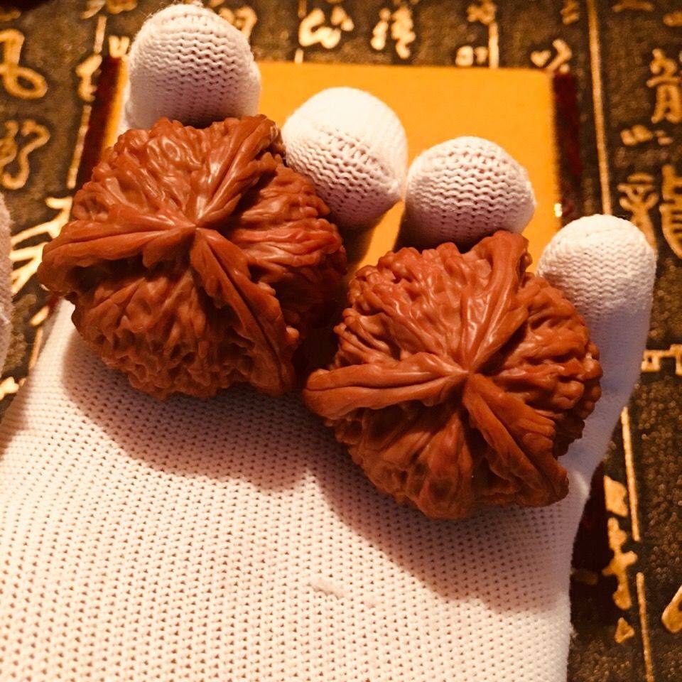 核桃文玩三棱大奔高抛白狮子拼接精选三道筋高手串