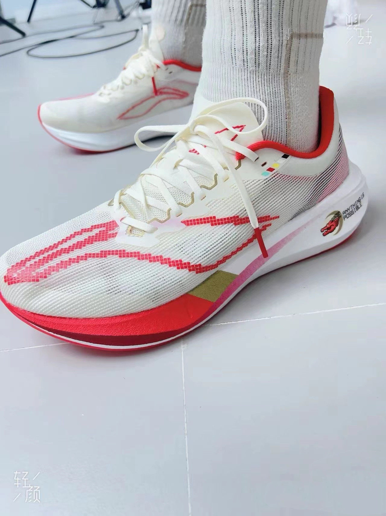 当前位置:>首页>商品详情>李宁飞电3.