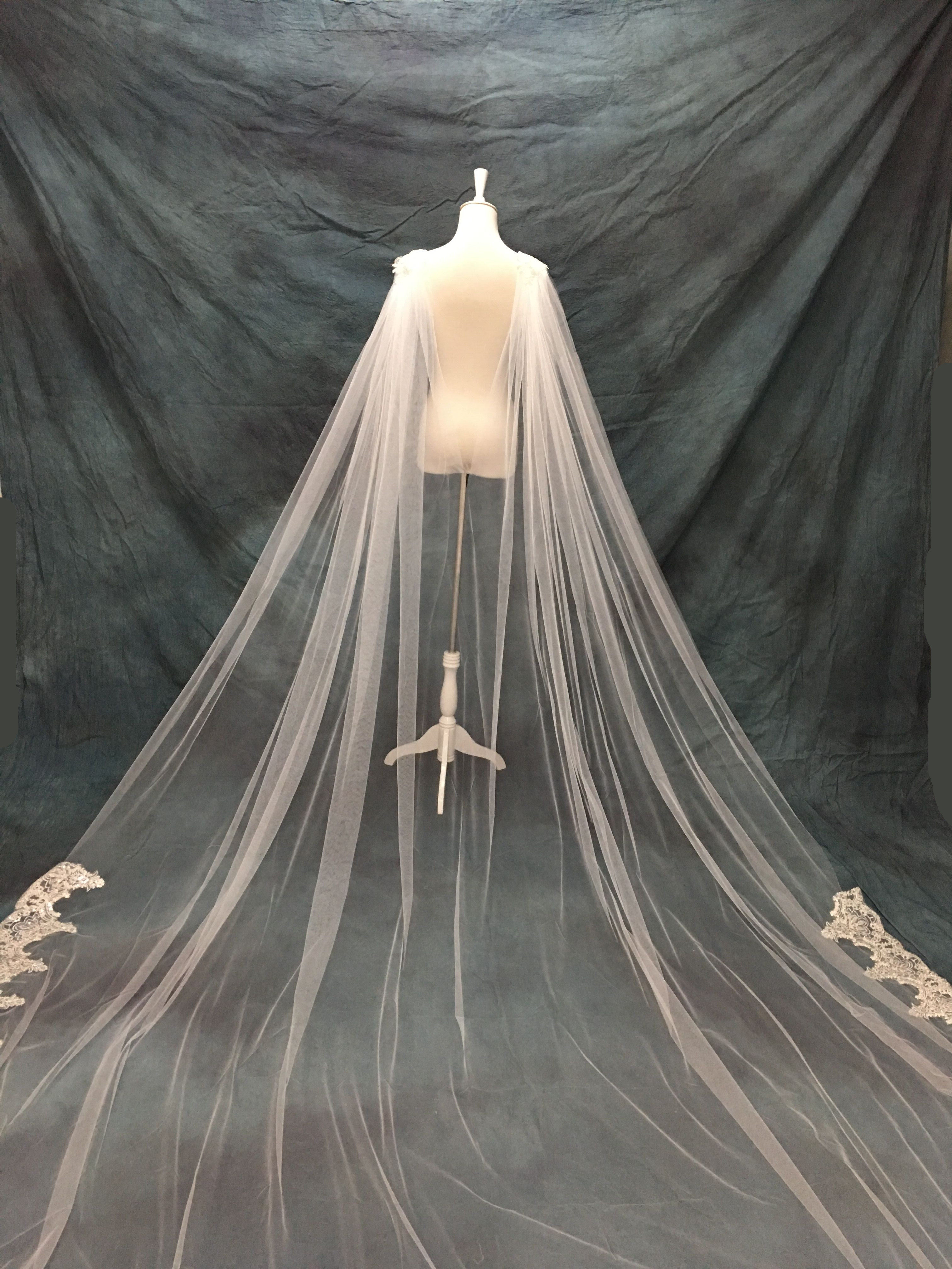 韩式婚纱白头新娘结婚披纱亮片蕾丝蕾丝花花边头纱