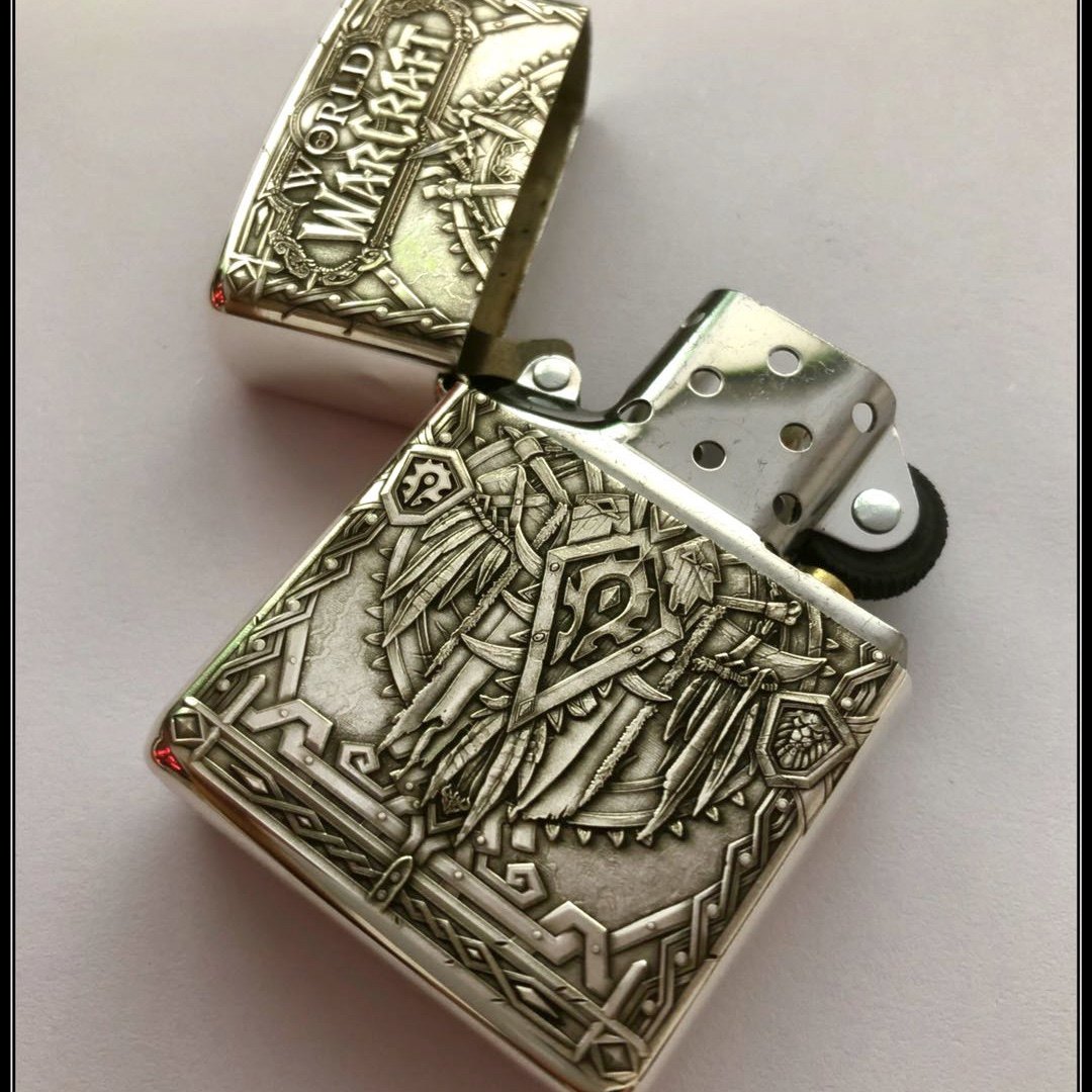 zippo打火机纯银盔甲浮雕魔兽世界蚊版男士礼物正品zippo