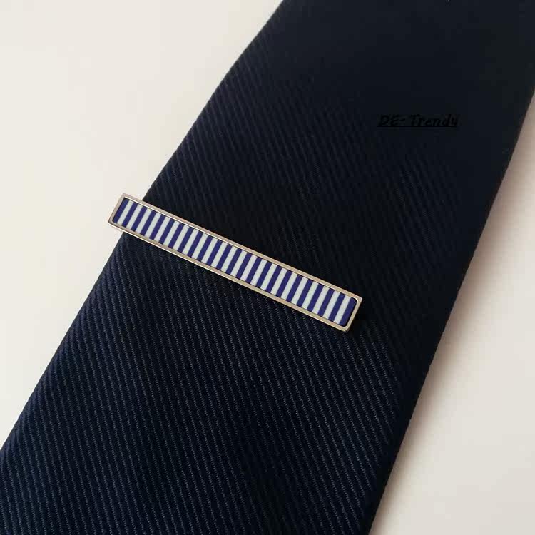 hugoboss德国原装男士珐琅领带夹海军蓝白条纹领带夹