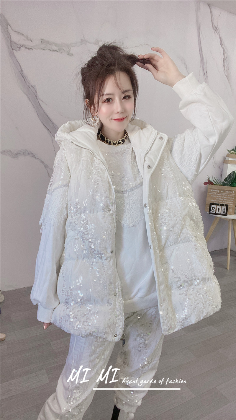 荣荣欧洲站重工亮片白鸭绒羽绒马甲女2021秋冬新款保暖无袖羽绒服