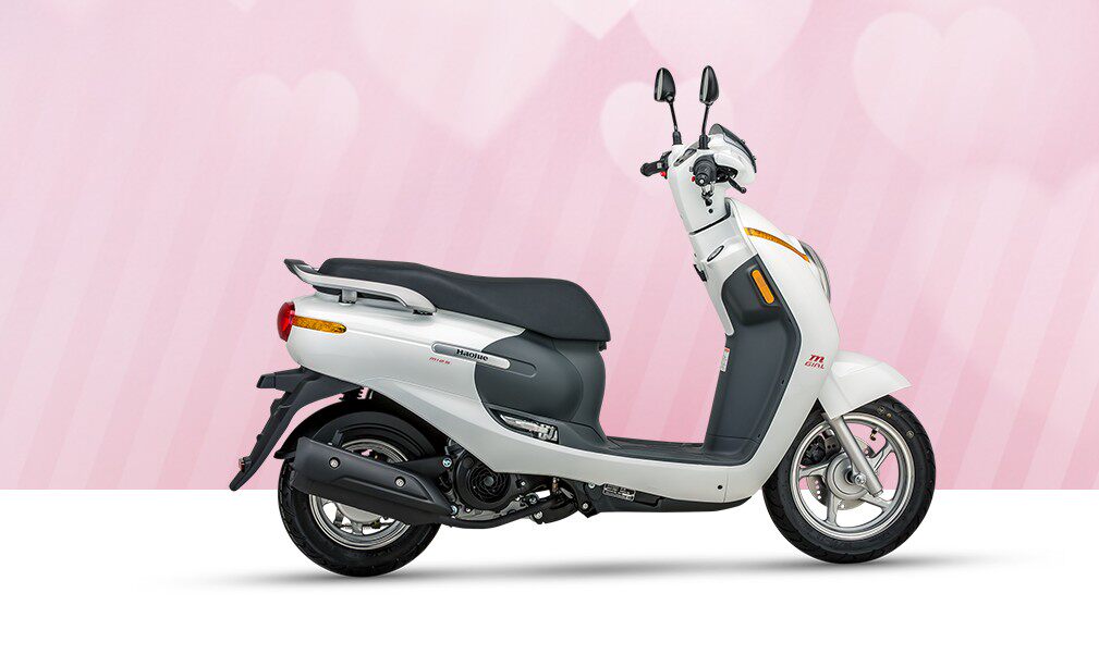 适用豪爵摩托车萌妹m-girlhj125t-33车壳后视镜前围面板摩托车外壳