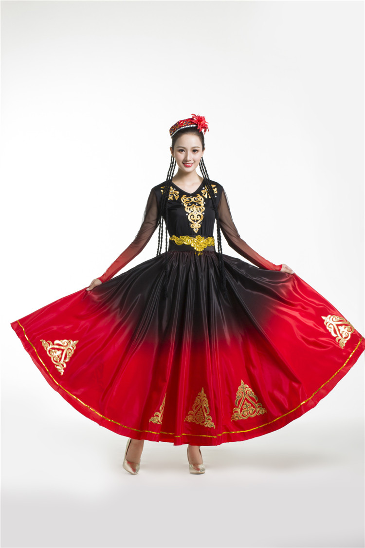 新疆舞蹈服装演出服女成人2018新款印度天竺民族风维吾尔族大摆裙