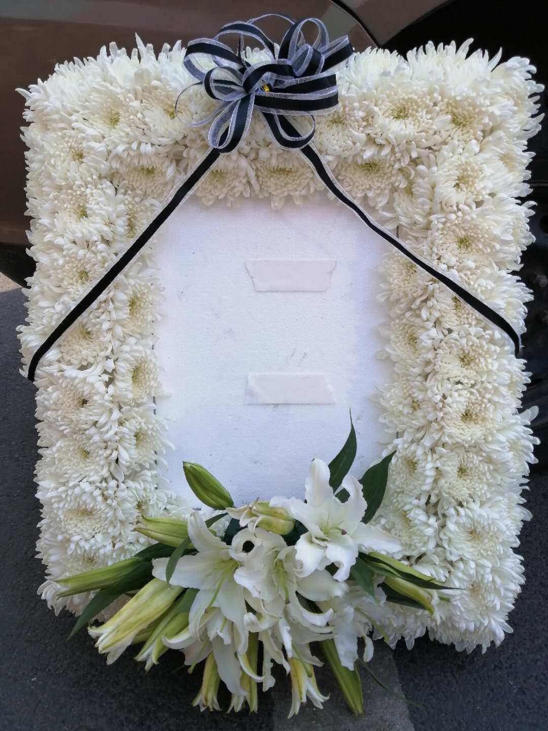 上海白菊花遗像白玫瑰菊花花圈同城白事追悼会祭奠追悼