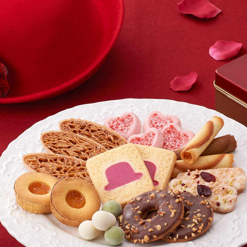 红帽子什锦曲奇饼干礼盒盒装日本进口零食高端曲奇饼干