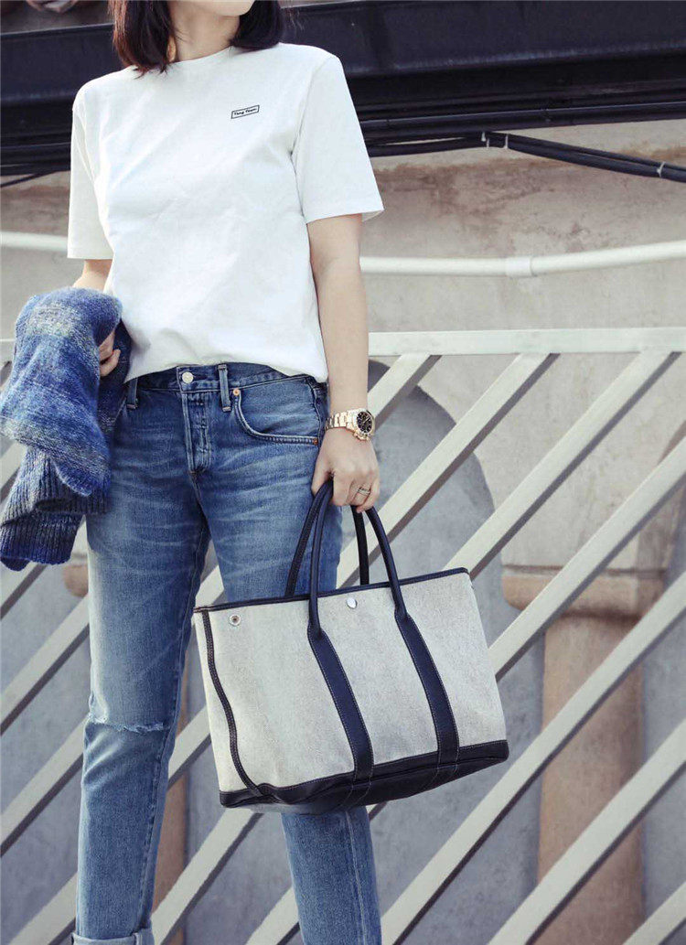 传说中的牛仔裤@汤汤2004 新款破洞装饰浅蓝色直筒显瘦潮牛仔裤子