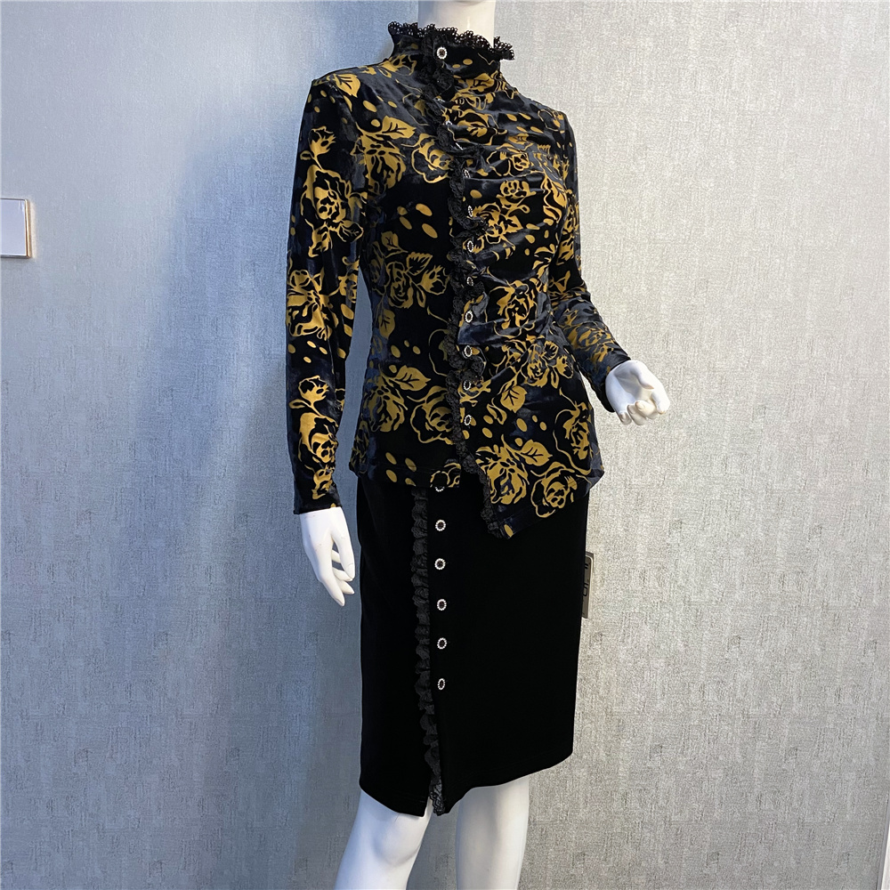 秀巧正品2497丝绒长袖女式上衣纽扣弹力修身中老年女装