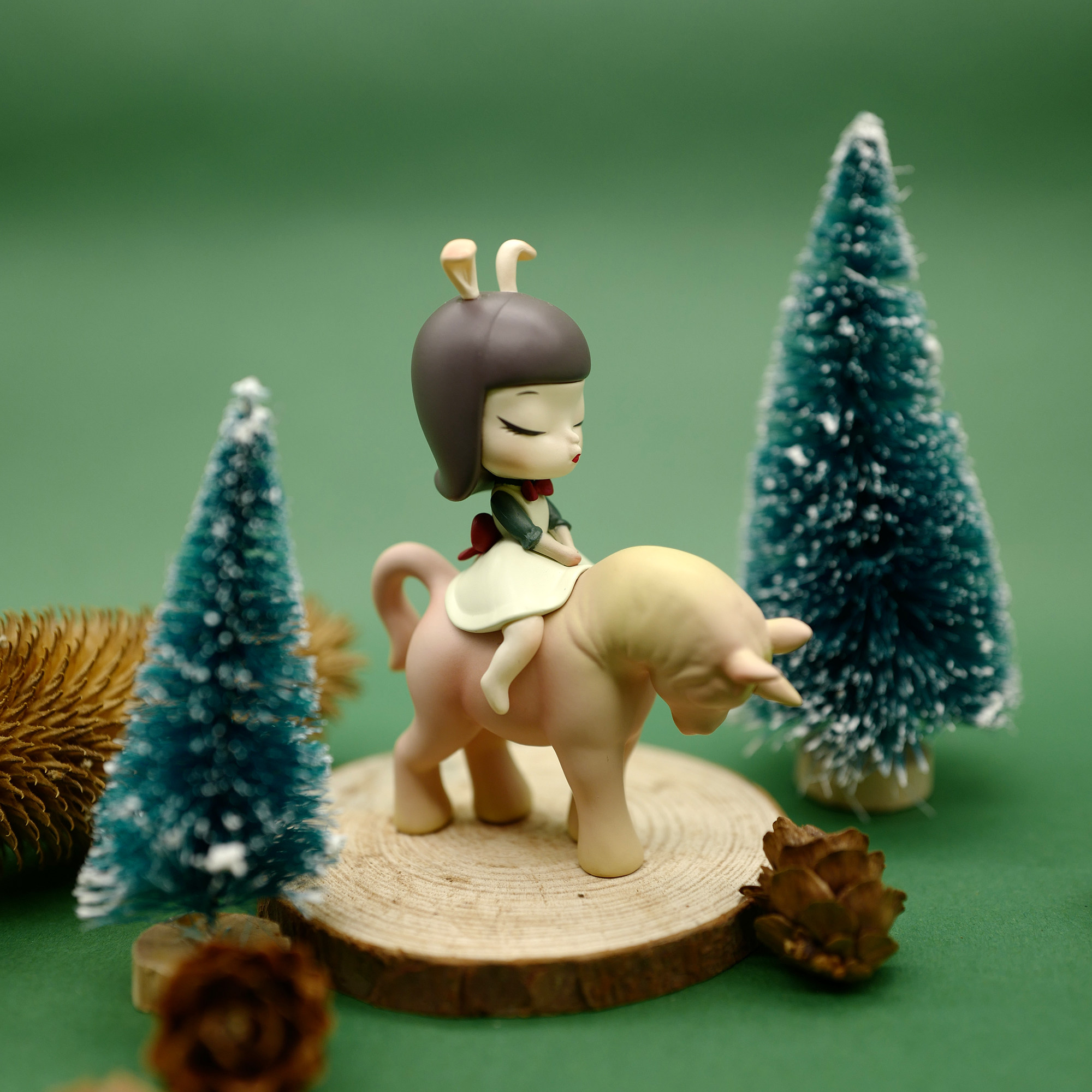 可米生活白夜童话猫将将军暖熊祥鹿依赖lite摆件