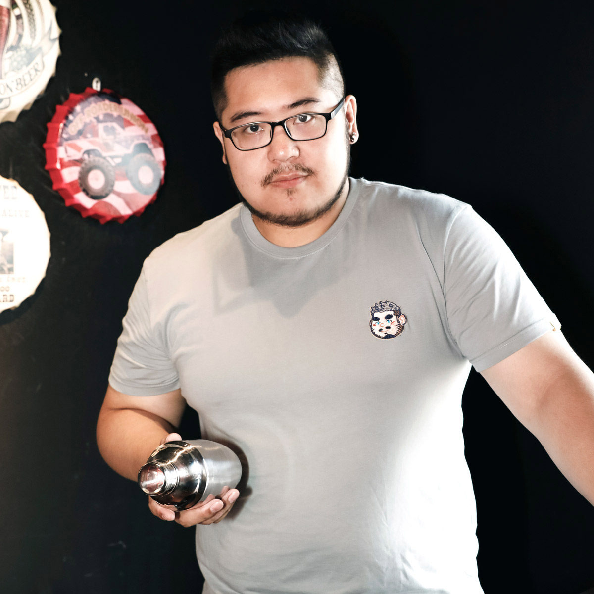 东原创一一心简约壮熊卡通刺绣纯棉短袖日系t恤