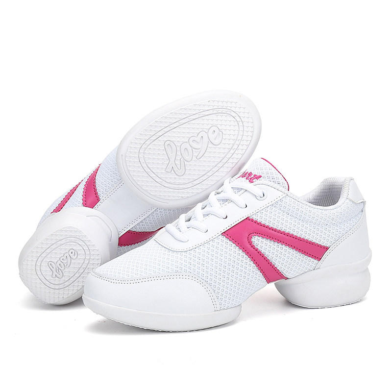 舞鞋秋冬广场广场舞四季跳舞中跟软底现代舞鞋子单鞋