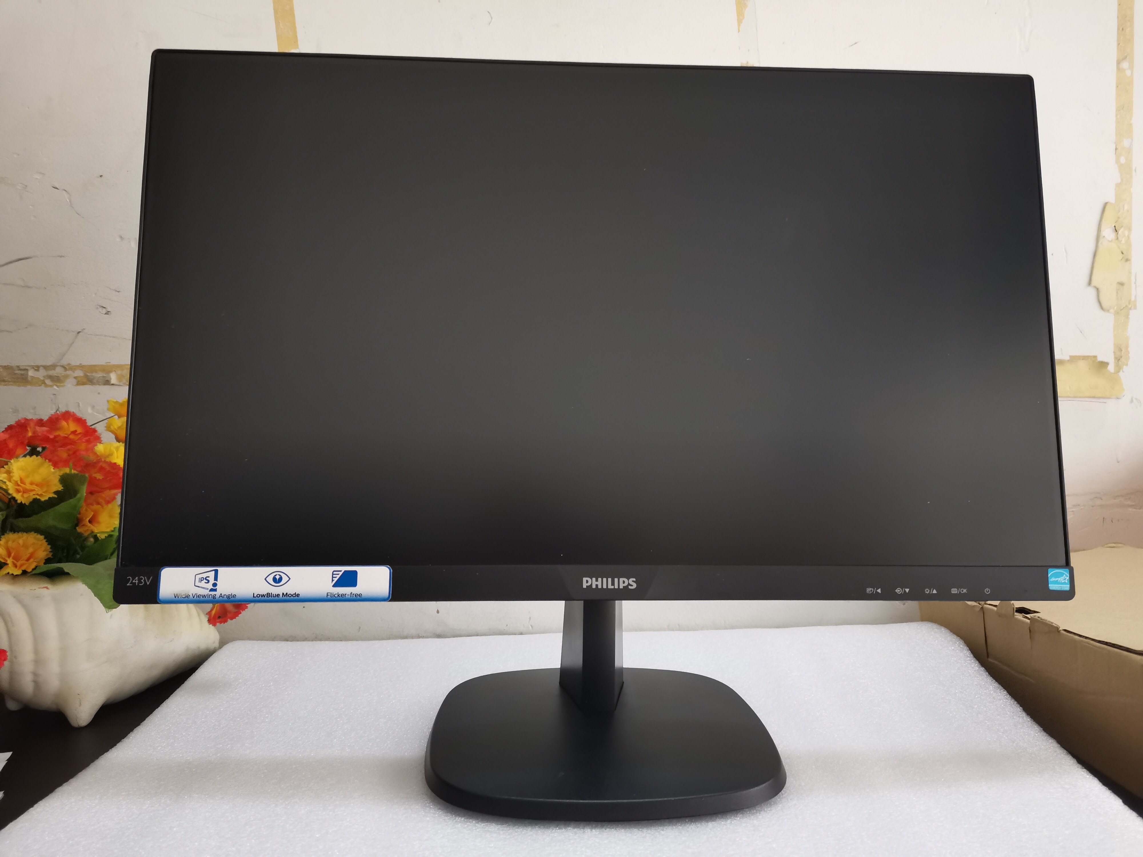 飞利浦24寸243v7q无边超薄护眼高清显示器显示器