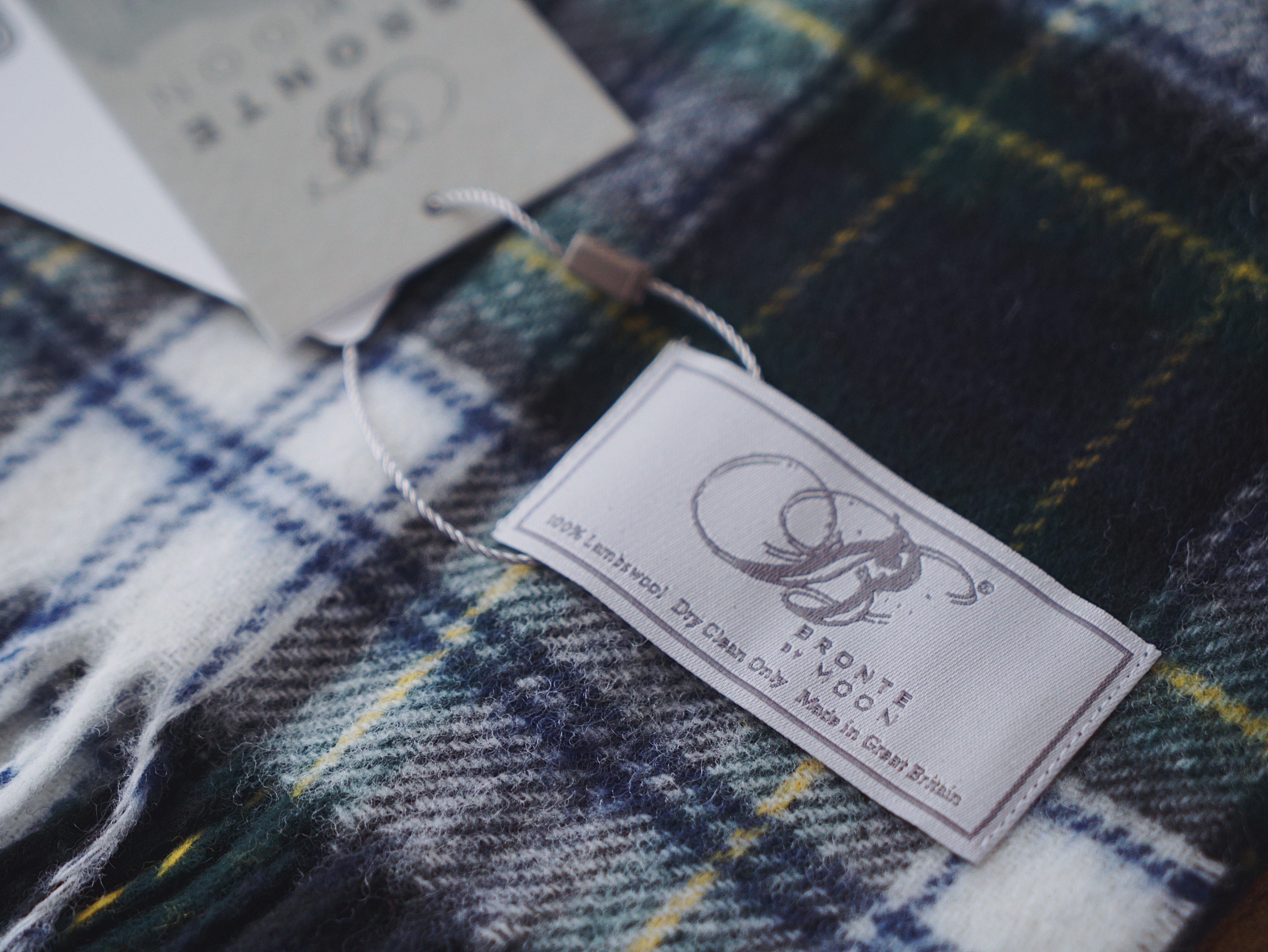 多色典格产经围巾现货毛围巾格子纯羊moon英国围巾