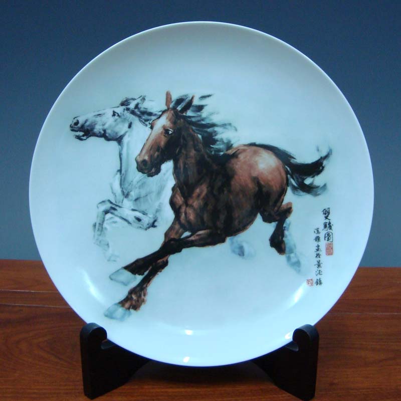 瓷盘景德镇陶瓷生肖马瓷盘大师冯杰作品艺术坐盘装饰装饰坐盘