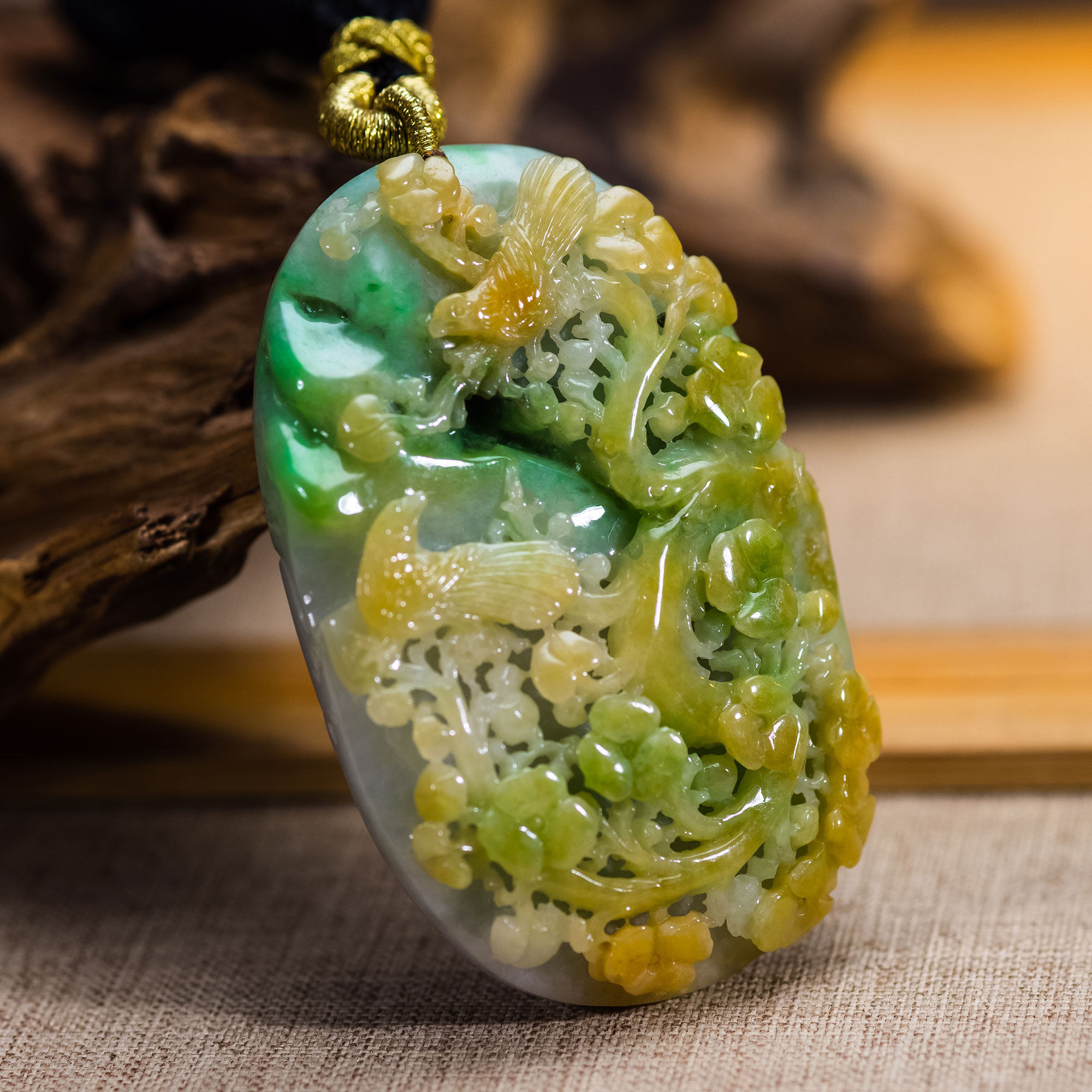 天然翡翠挂件吊坠花鸟俏雕黄绿冰种xxf3752颈饰