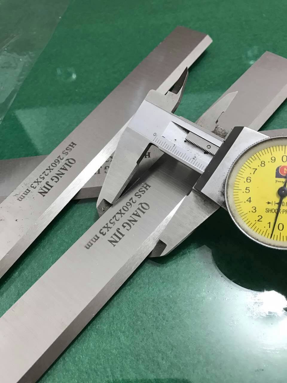 刨刀强劲原装hss高速钢白钢木工压刨平刨四面刨刀