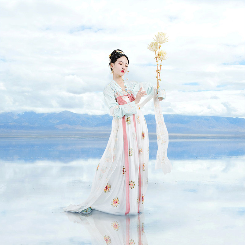 都城南庄汉服上官月原创新品浅色齐胸襦裙日常款女非古装传统汉服