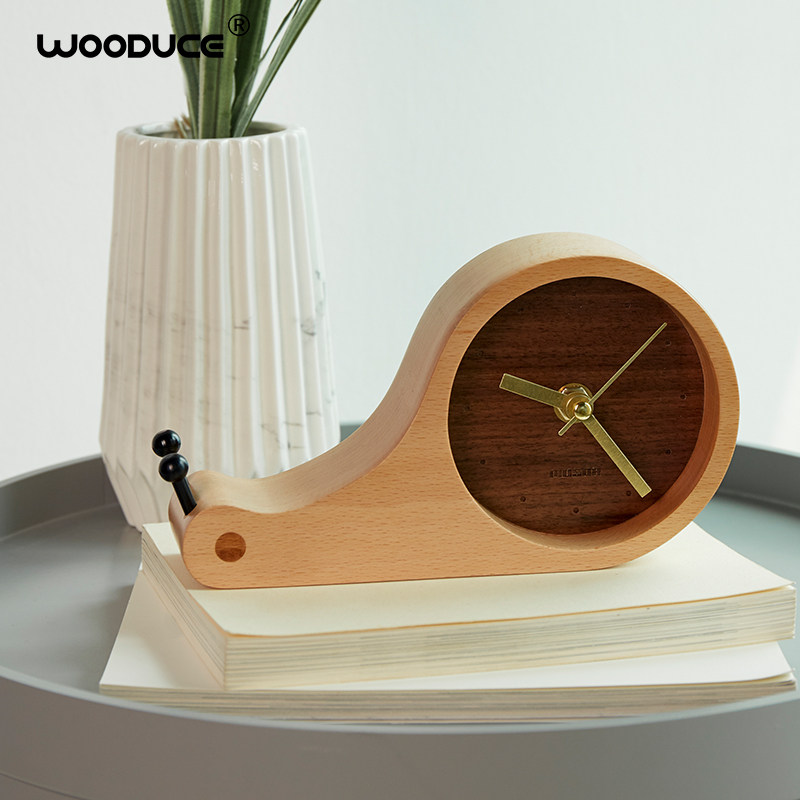北欧musor小蜗牛时钟钟表实木卧室客厅桌面摆件台钟