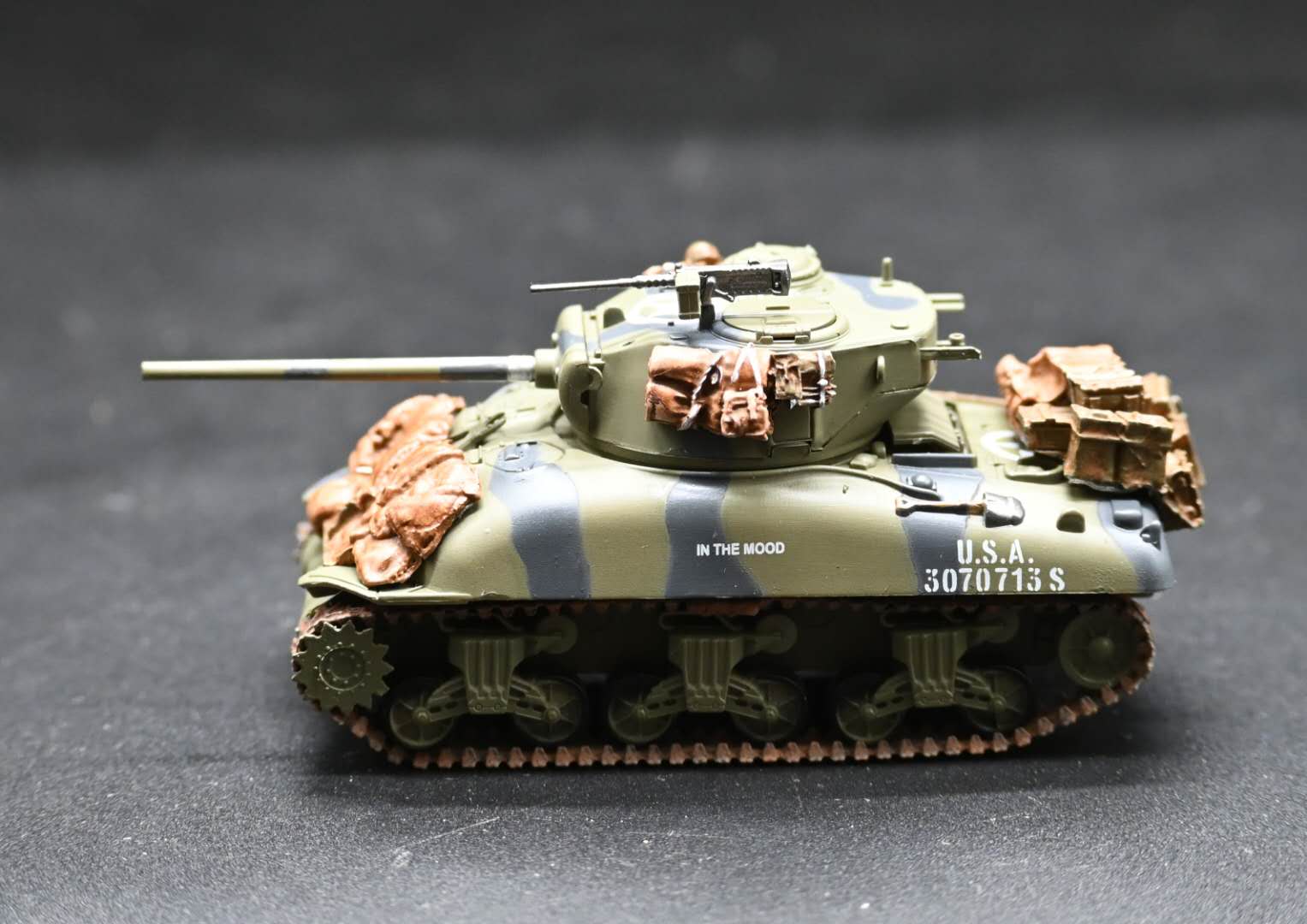 三荣装甲兵模型成品组成兵人狂怒装甲62009坦克坦克