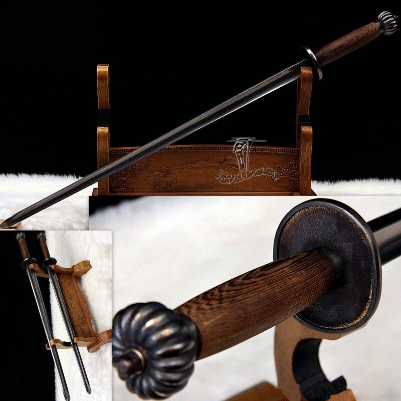 龙泉剑宝剑忠心刀剑四棱实心双锏武术九节鞭十八般兵器法器未开刃