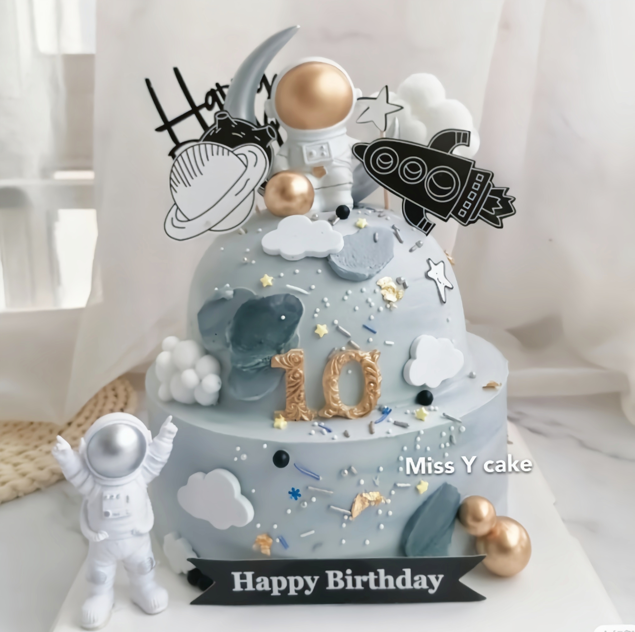 宇航员生日蛋糕装饰品网红发光月球太空人摆件酷炫星球节日装扮用品