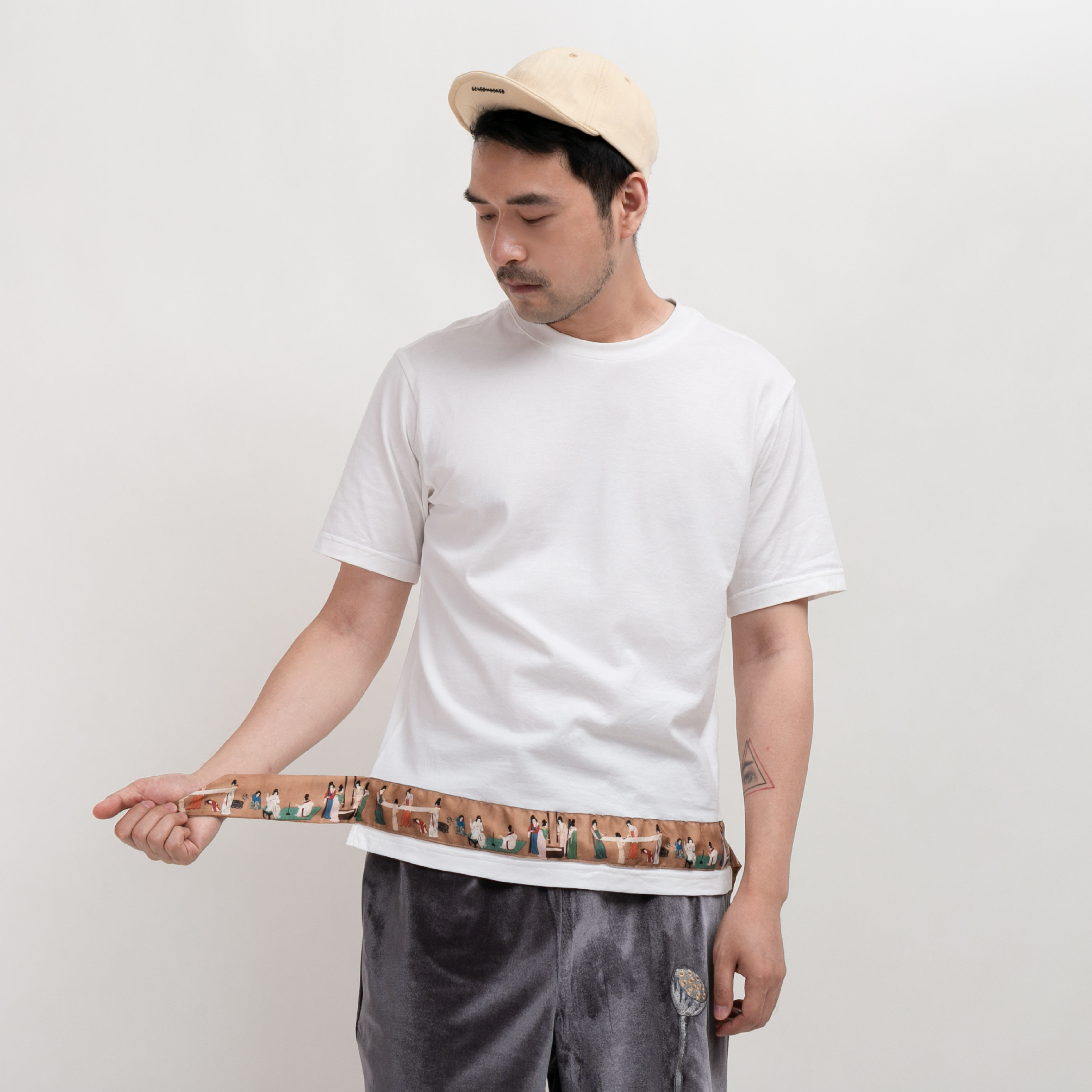 smelt夏日圆领套头短袖复古古风国风仕女女图t恤