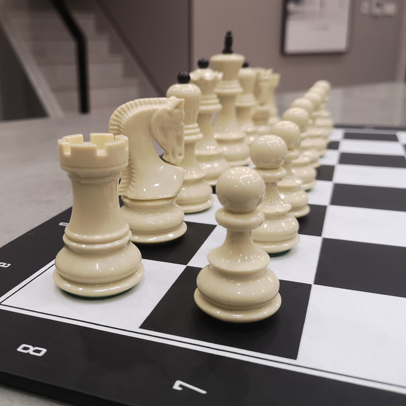 日耳曼骑士国际象棋配双后特大号折叠棋盘成人儿童学生加重棋子