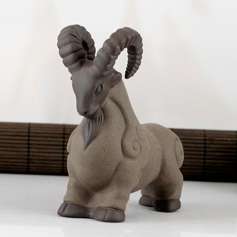 摆件陶瓷羊茶招财镇紫砂公羊摆件公羊生肖羊工艺品摆设摆件