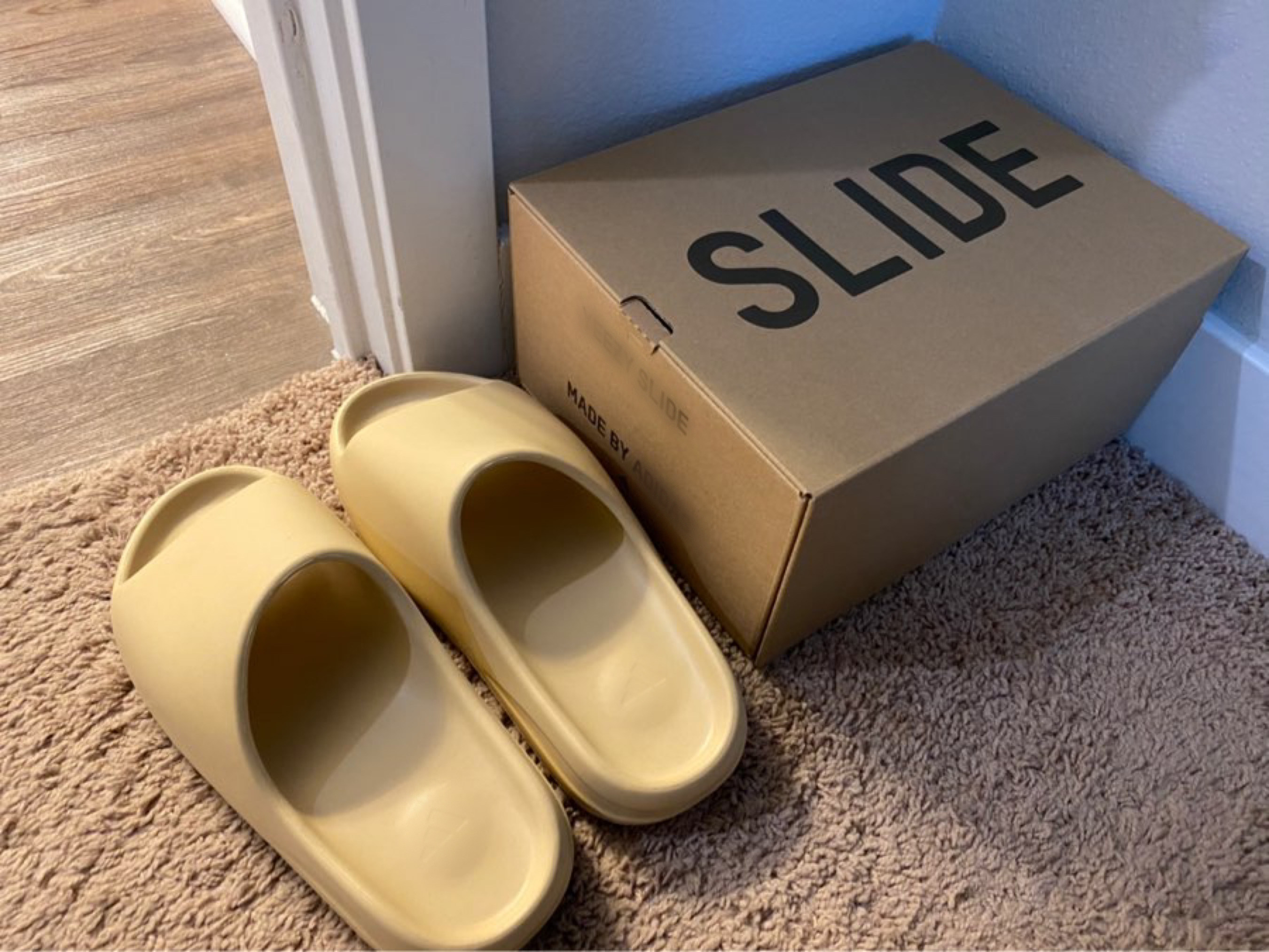 国内代购yeezyslide侃爷椰子拖鞋莆田纯原过毒版本一字拖