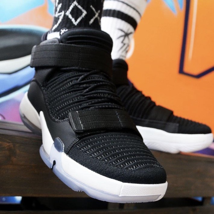 jordansupremepfaj巴特勒男子高帮实战篮球鞋