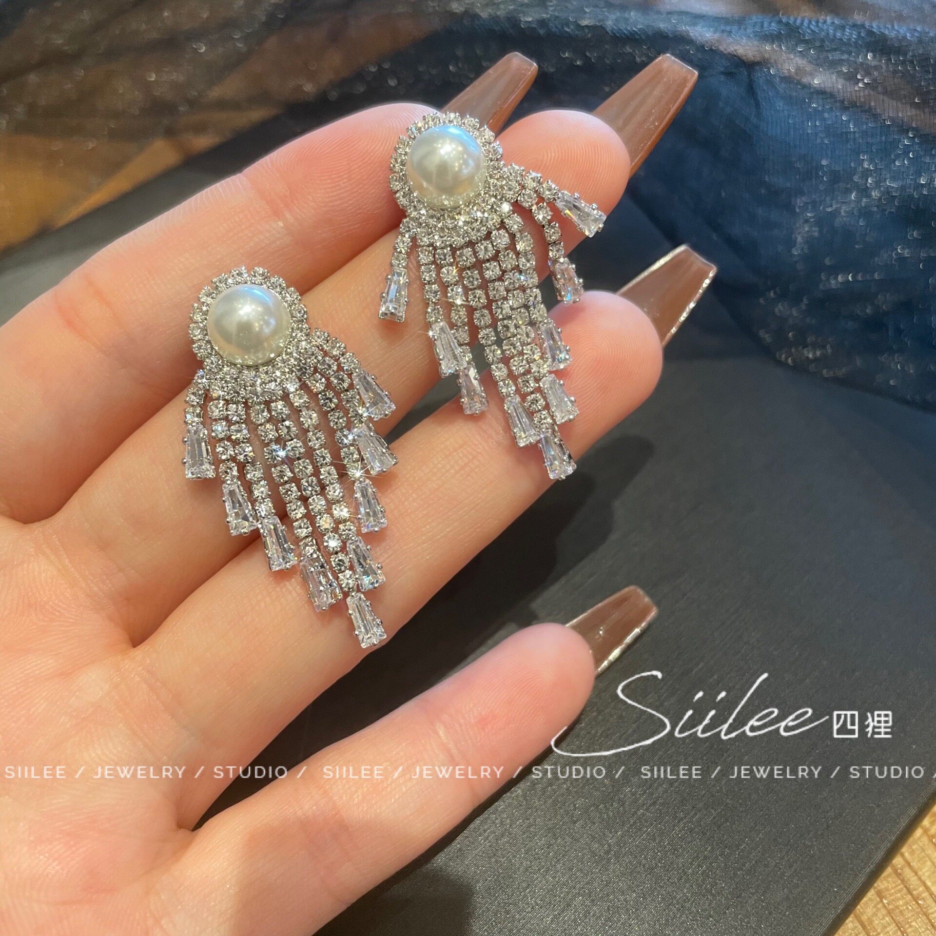 法式高级感短流苏满钻轻奢耳饰珍珠银针耳环耳环