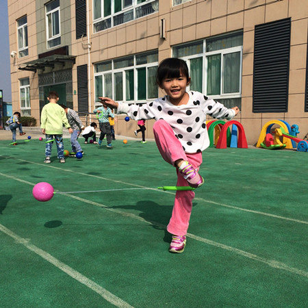 幼儿园感统训练单腿甩脚球成人儿童套脚跳跳球健身跳跳玩具