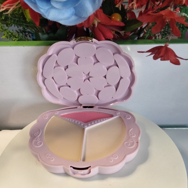 蕾琪奢彩颜美妆盒化妆盘盒眼影粉饼唇彩腮红彩妆盘