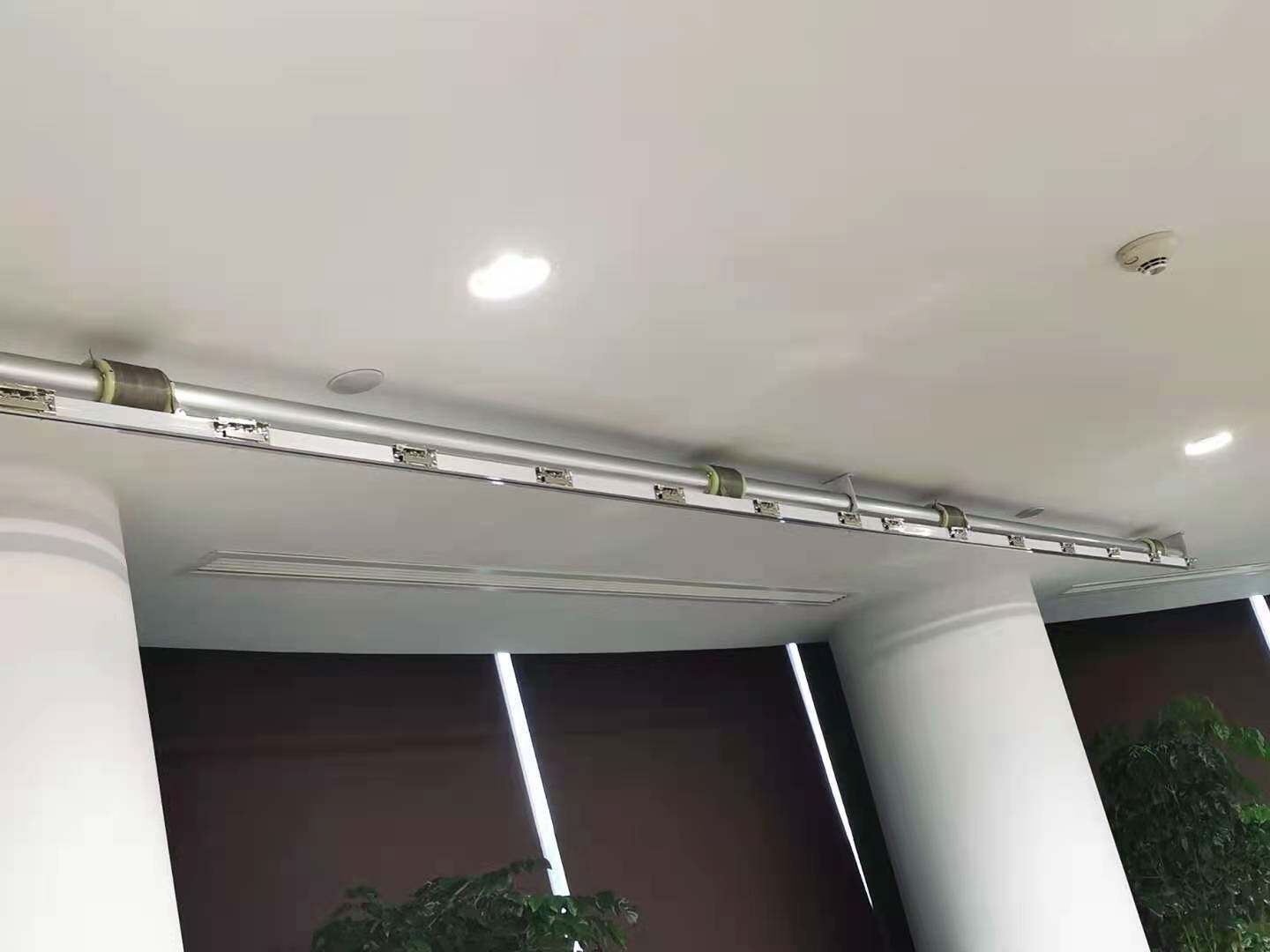 电动会标条幅升降机遥控管状电机智能窗帘4s电动窗帘