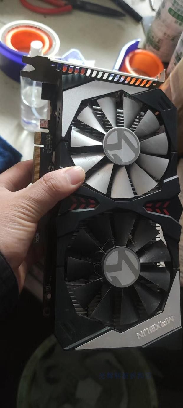 拆机盈通rx550560d4g台式机pcie吃鸡游戏显卡显卡