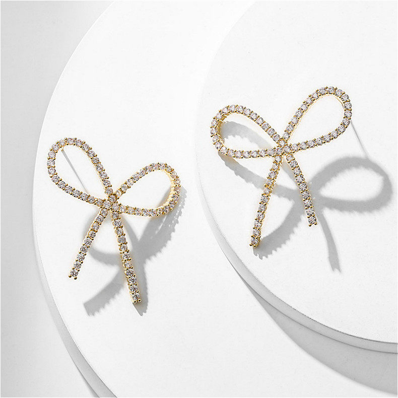 时尚蝴蝶结耳钉女高高级感耳饰品戴拉新款小众耳环