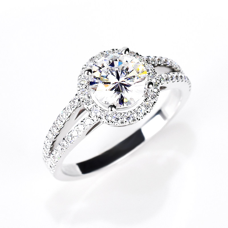 美国1克拉双臂满钻围镶豪华进口钻戒白金cc手饰