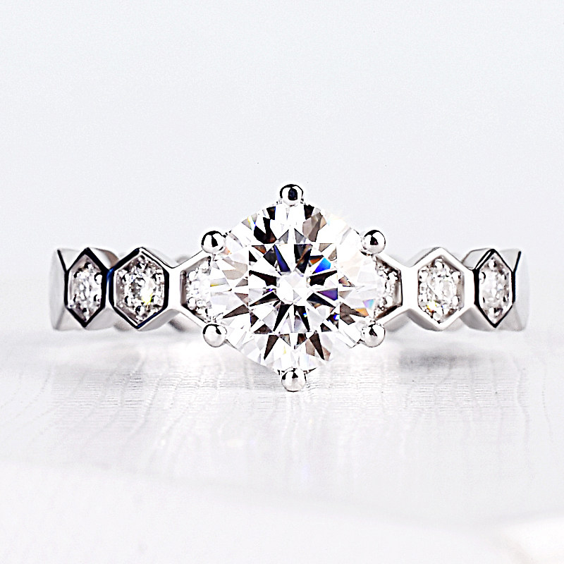 莫桑美国钻女进口蜂巢白金钻戒1克拉金爱巢爱巢手饰