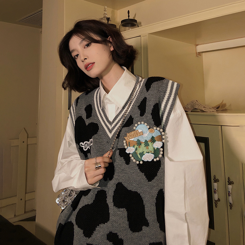 吵吵家 针织马甲女秋冬设计感小众宽松学院风v领外搭软糯慵懒毛衣