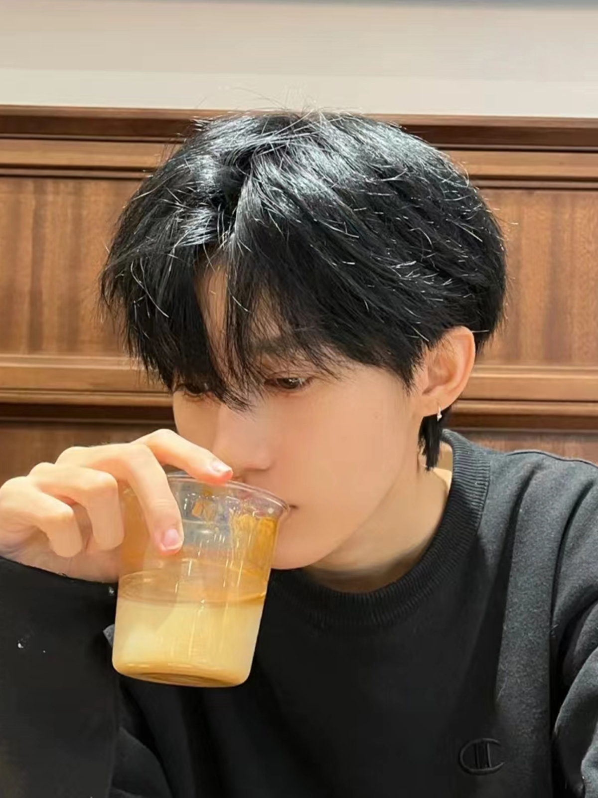 网红假发男中分刘海发型帅气时尚短直发拍照日常日常整顶假发