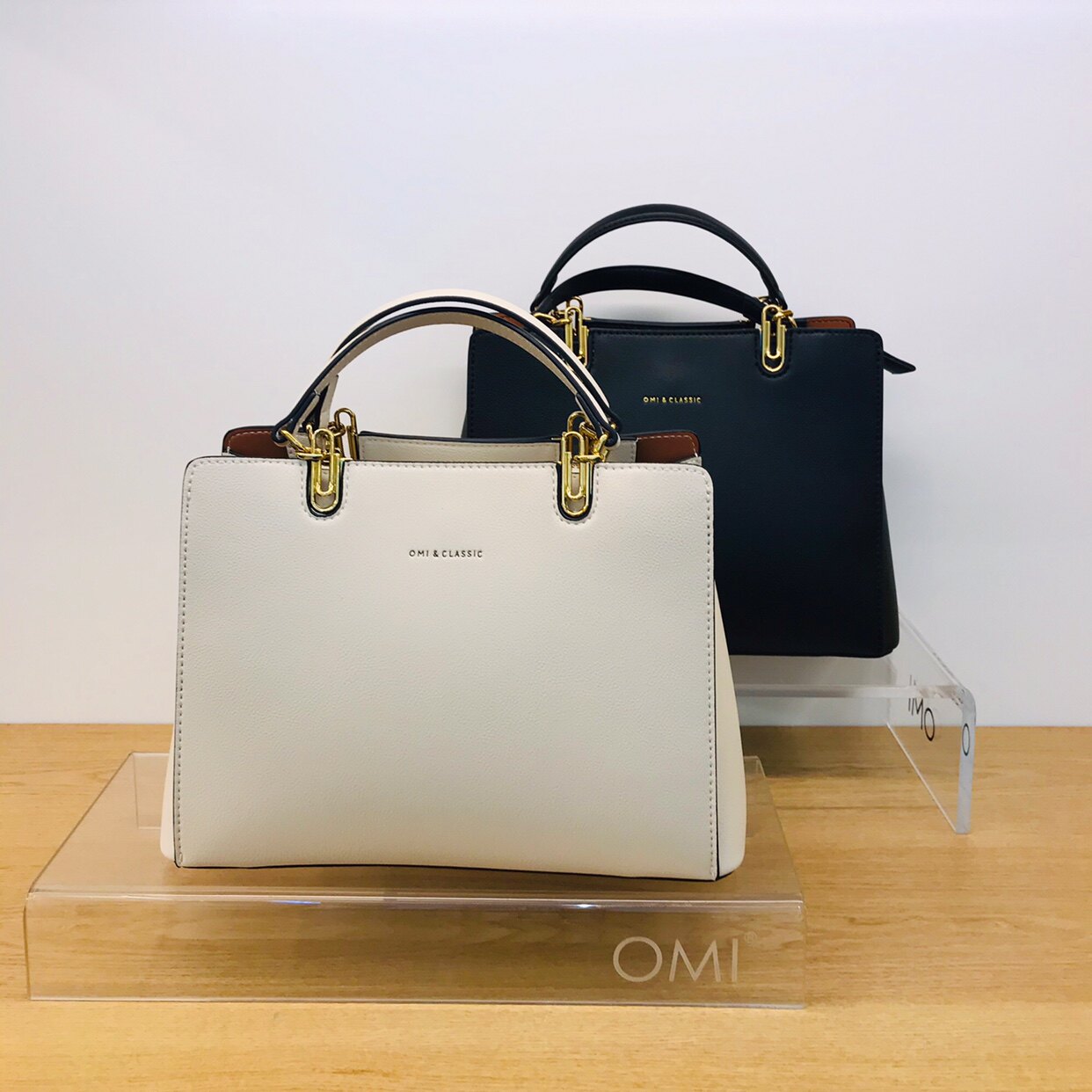 omiclassic新品欧米11202t20862h01金属扣手手提商务拉链通用款女包