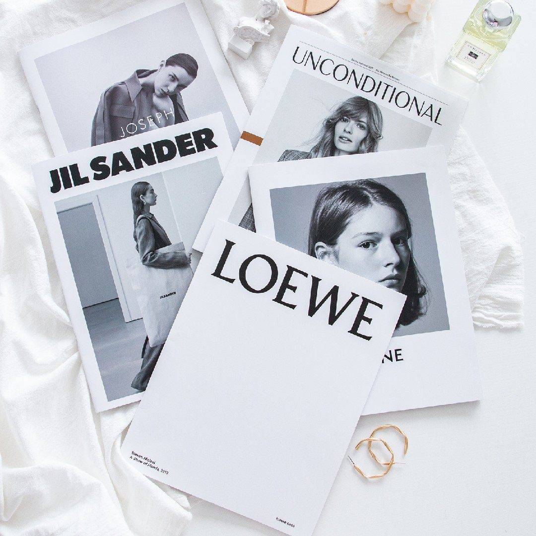 杂志ins摆拍书本拍照道具文书摄影背景布类