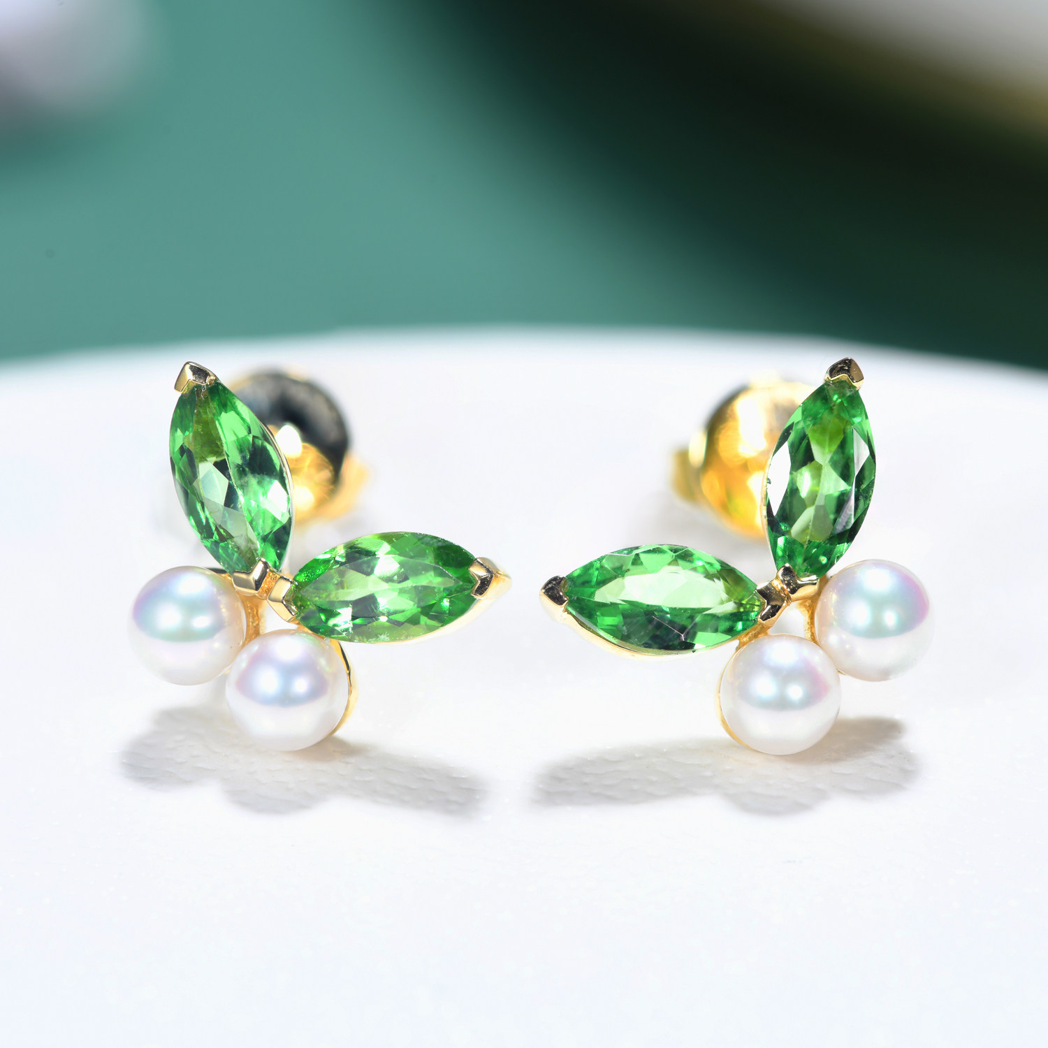 宝石矿工 18k黄金蝴蝶沙弗莱耳钉天然珍珠耳环耳饰女