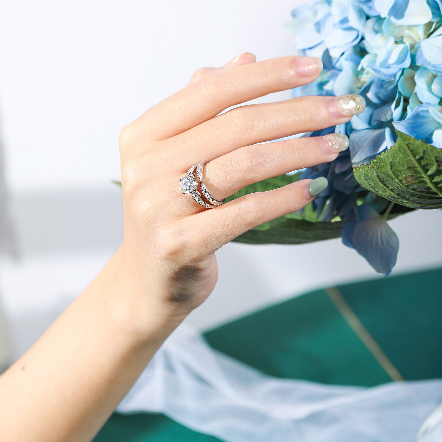 宝石矿工 18k白金四爪圆钻钻石戒指 唯美套戒钻戒托定制专柜正品