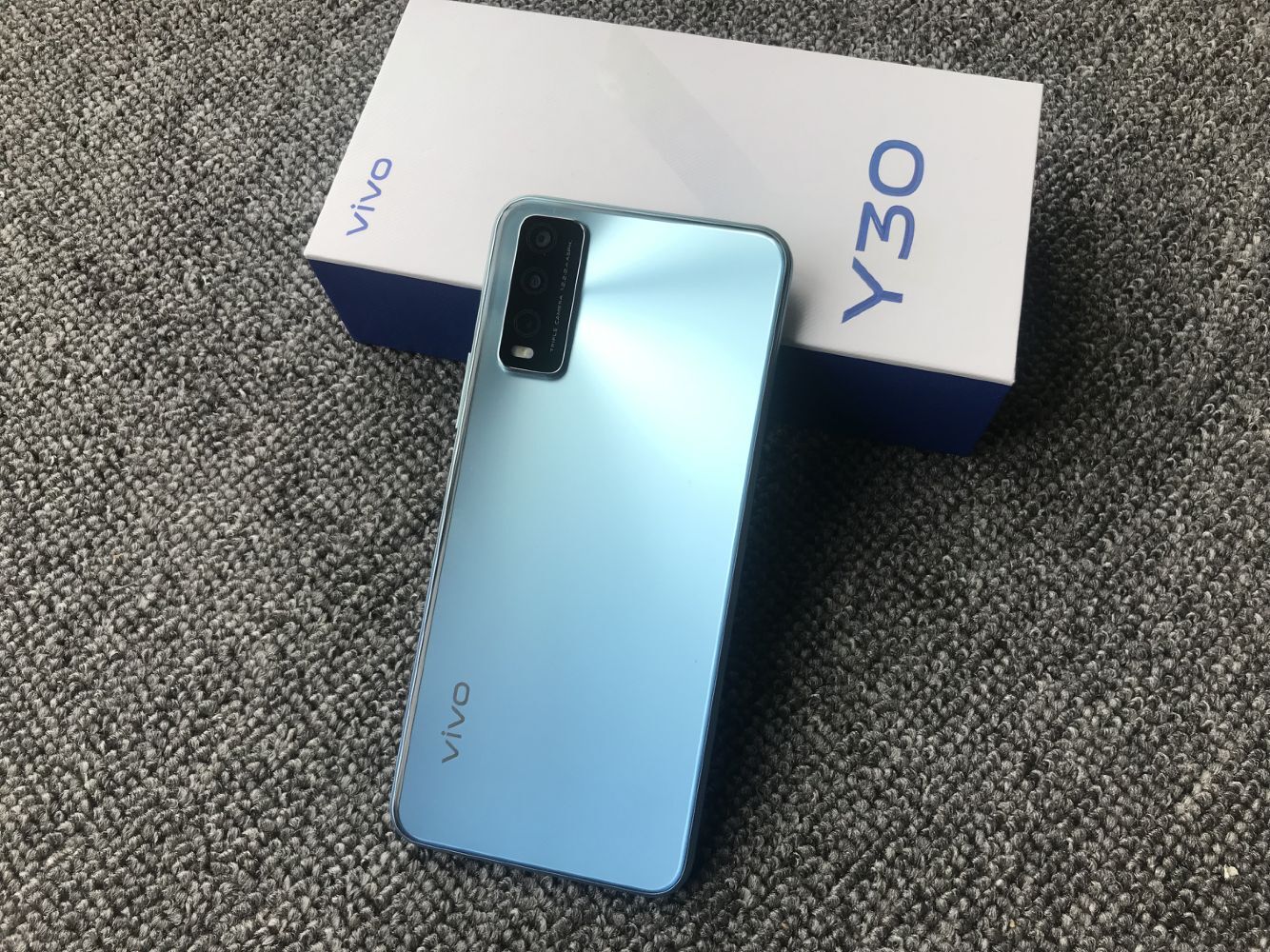 送礼礼包vivoy30全网网通vivoy30正品手机y30手机