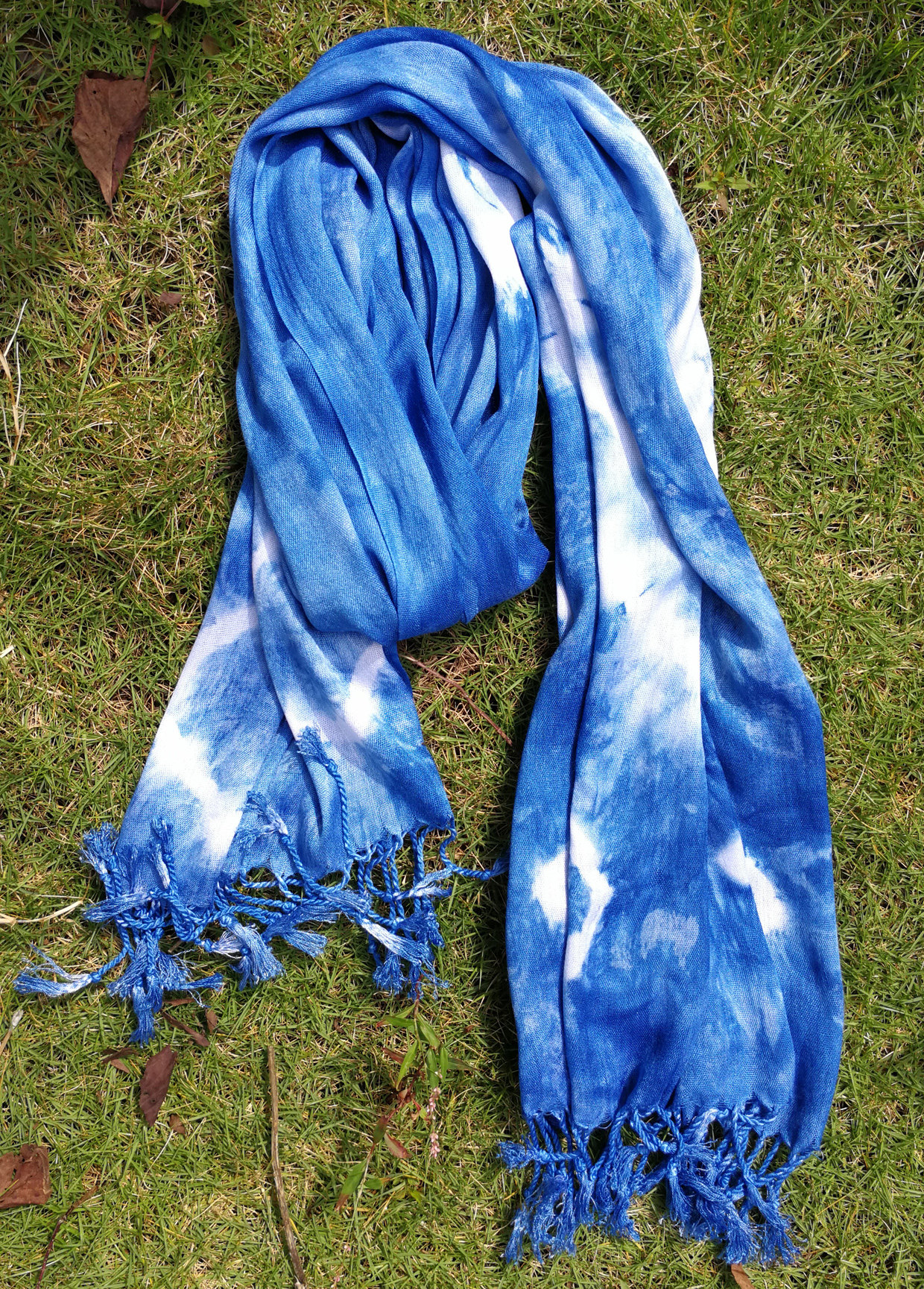 贵州扎染围巾定做植物染蓝板蓝根原料各种原创苗族蜡染