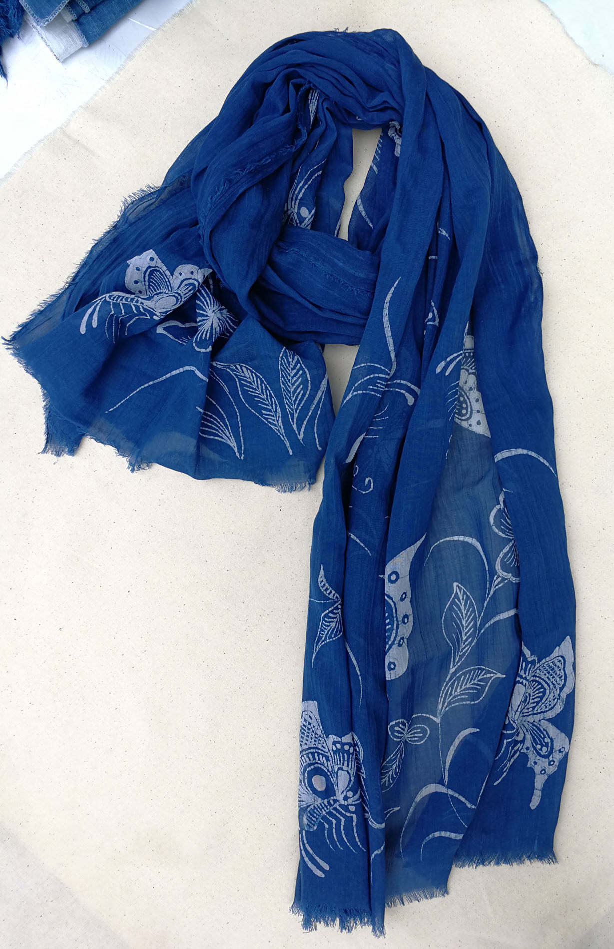 蜡染围巾贵州丹寨定制非遗礼物苗族技艺冬款苗族蜡染