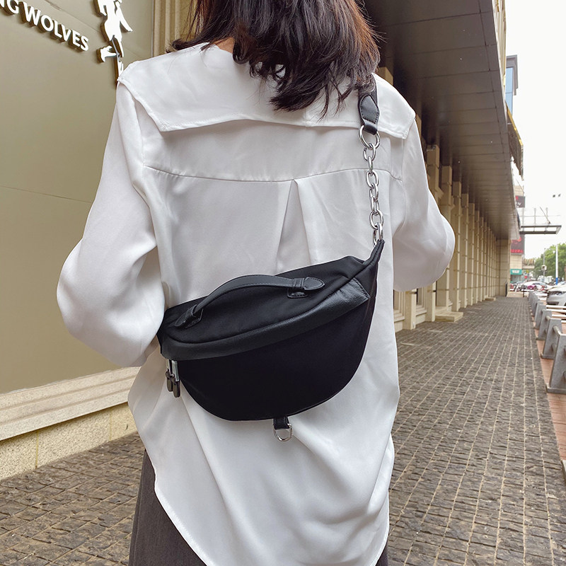 胸包女2020新款斜跨百搭时尚运动牛津布腰包女ins单肩通用款女包